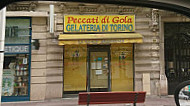 Peccati Di Gola outside