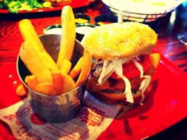 Red Robin Gourmet Burgers food