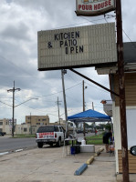 The Pour House Saloon outside