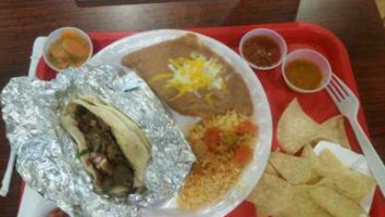 Campos Famous Burritos food