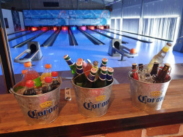 Ninas Bowling Café Ab food