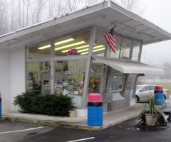 Ridgefield Ice Cream Shop food