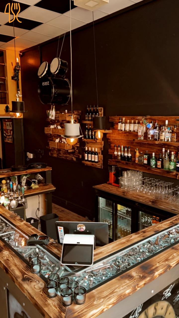 Bourbon Burgers, Cigars Lounge Mat