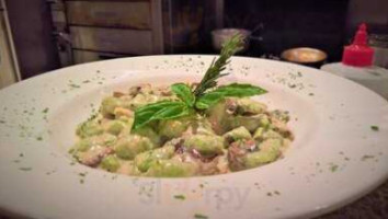 Cucina Amore food