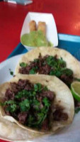 Mr H's Tacos food