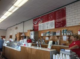 Central Dairy Ice Cream Parlor outside