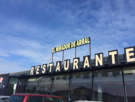 El Mirador De Arral food