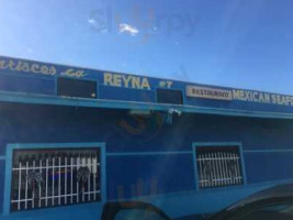 Mariscos La Reyna No 7 outside