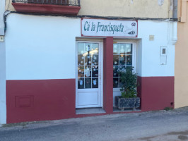 Ca La Francisqueta outside