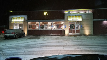 Mcdonald's outside