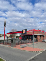 Burger King outside