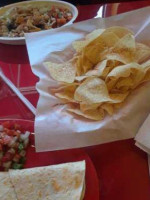 Fuzzy's Taco Shop food