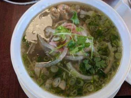 Pho U Mi food