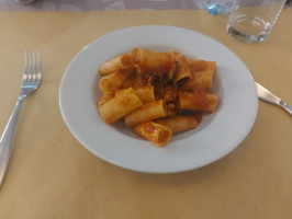 Trattoria Del Municipio food