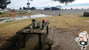 Kaiaua Boat Club food