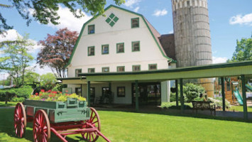 Essenhaus Village Shops outside