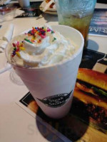 Steak 'n Shake food