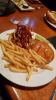 Fiddlers Grille food