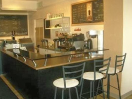 Spinnaker's Cafe inside