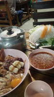 A.m.หมูกะทะ food