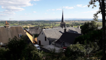 Auberge Du Taraffet outside