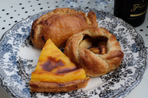 Boulangerie Poilane Eiffel District outside