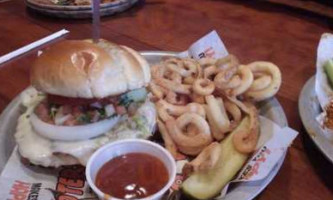 Hooters  food