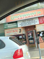 Giovanni's Salumeria outside