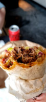 Mac's Shawarma Og Sandwich food