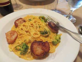 Carmello's food