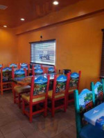 El Nopal inside