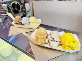 Wing Shave Ice Ice Cream outside