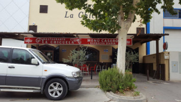 La Chicuela outside