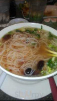 Pho Valencia food