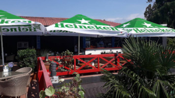 Green Cafe inside