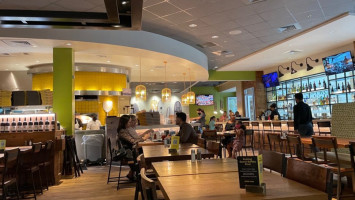 California Pizza Kitchen International Plaza PRIORITY SEATING food