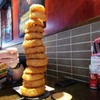 Red Robin Gourmet Burgers And Brews food