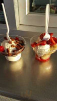 Andy's Frozen Custard food