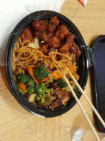 Leeann Chin food