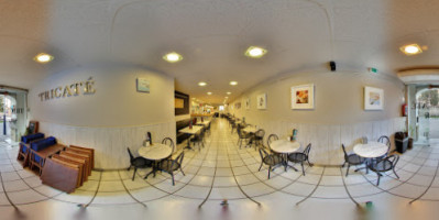 Tricate Cafe inside