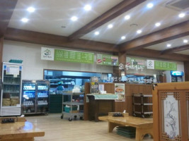 Janggiri Chueotang inside