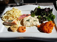 L'auberge Du Chateau food