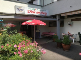 Pizzeria Diele am Berg Fam Sissa inside