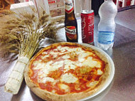 Pizza Flash Di Fiore Edoardo food