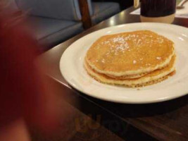 Colonial Pancake House food