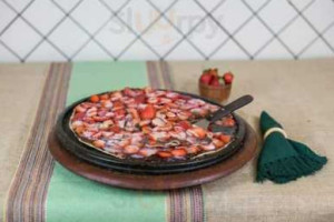 Pizzaria E Restaurante Sabor A Mais food