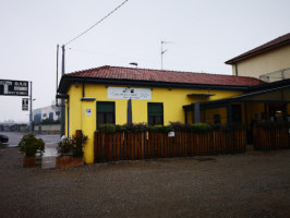 Trattoria La Modesta outside