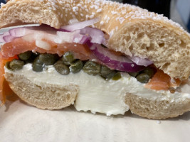 Ressler's Bagel Deli food