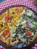 Pizzaria Deguste food