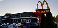 Mc Donald outside